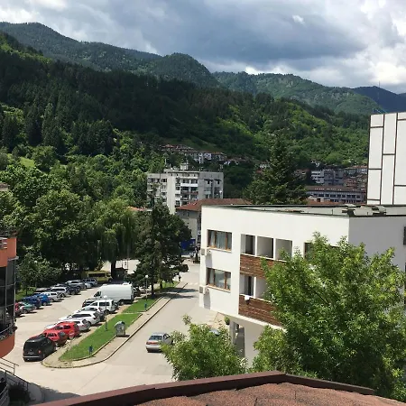 семила Gasthof Dewin