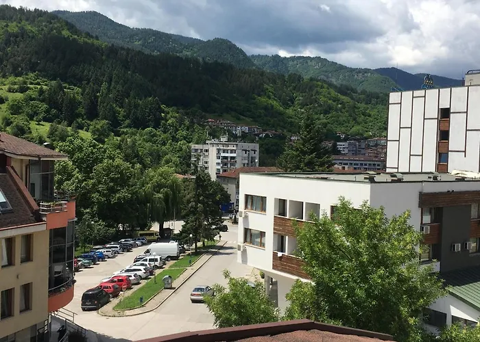 семила Gasthof Dewin